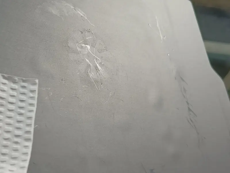 坑坑洼洼的光面PEI板